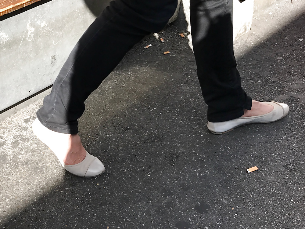 Sexy Feet's in Ballerinas (2/10)