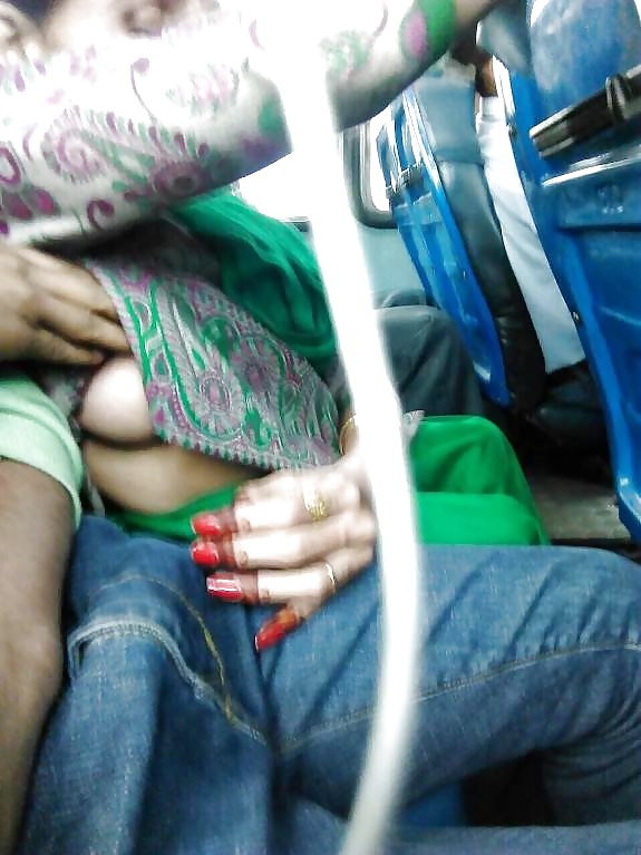 Desi aunty boob press in bus (5/5)