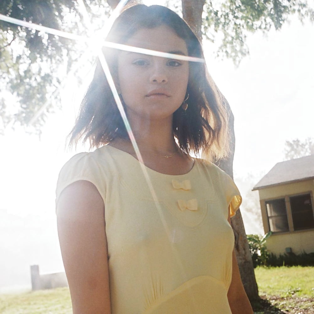 Selena Gomez  Fetish (new single) promos (1/4)