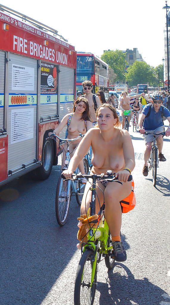 Nude Bike Parade (9/20)