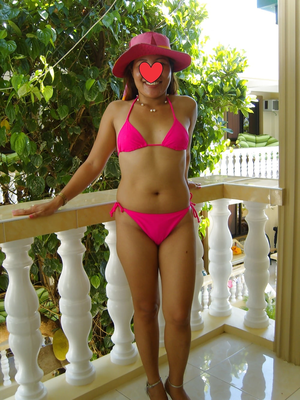 My Sexy Mahal looking hot in her Bikini...... (13/15)