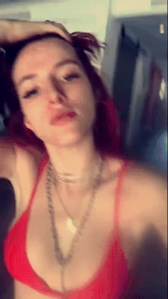 Bella Thorne - Red Bikini - Gif (1/1)