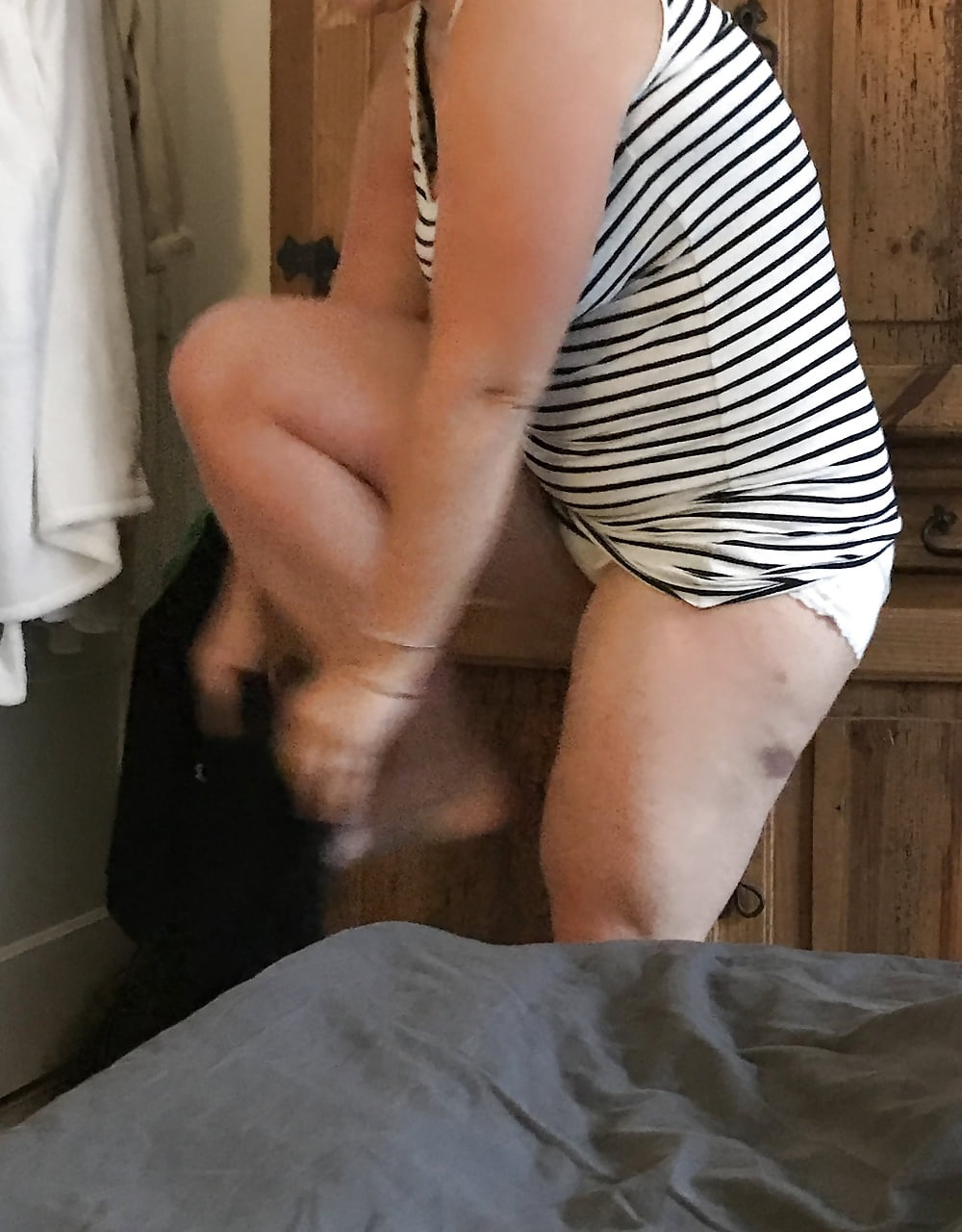 My wife (un)dressing & dirty panties (secret photos) (13/30)