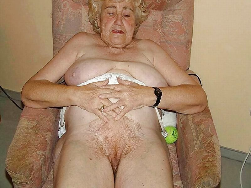 Gran granny mature old wrinkley 2 - Photo #1