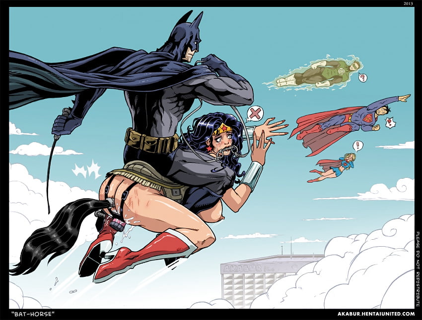 Wonder Woman & Batman Sex Pics (24/37)