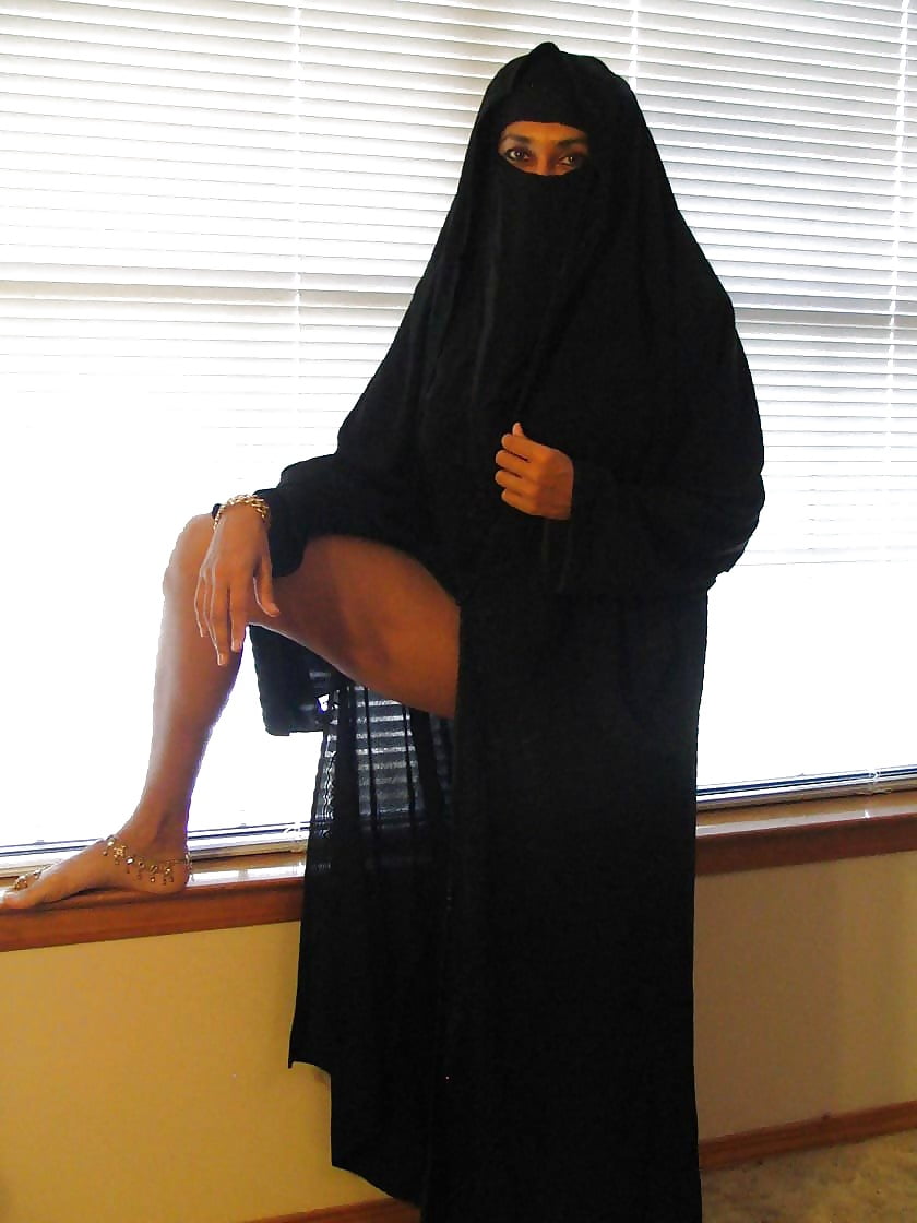 black girl on hijab naked pics