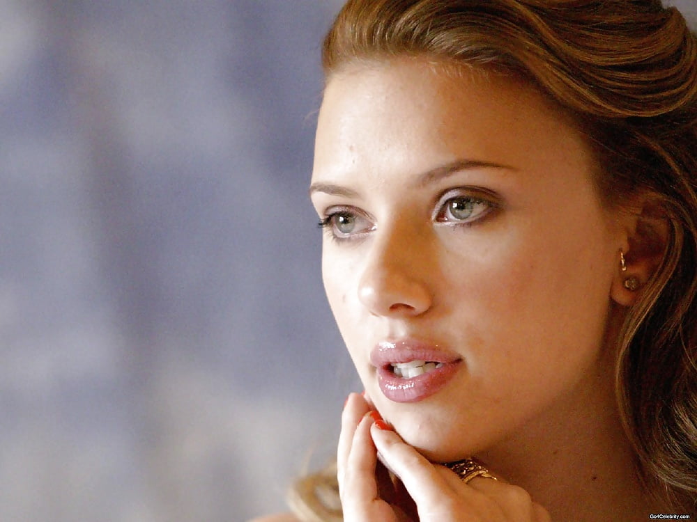 Scarlett Johansson (The best pictures for cum tribute video) (9/63)