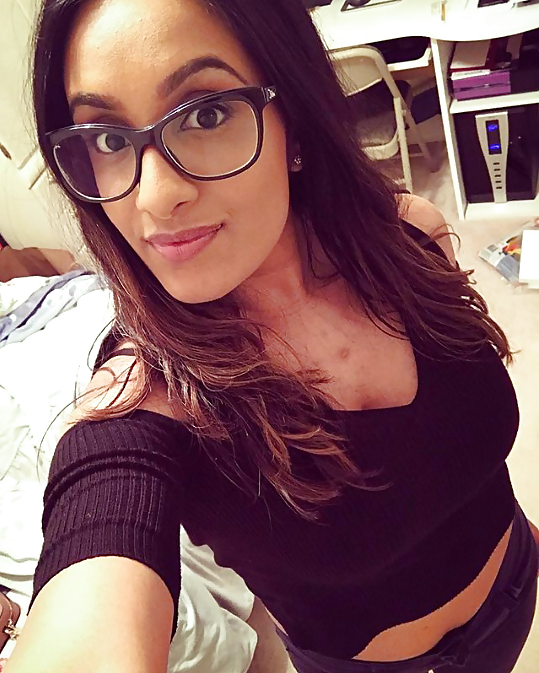 Nadia - My Indian Co-Worker - comments or cum tributes (1/1)