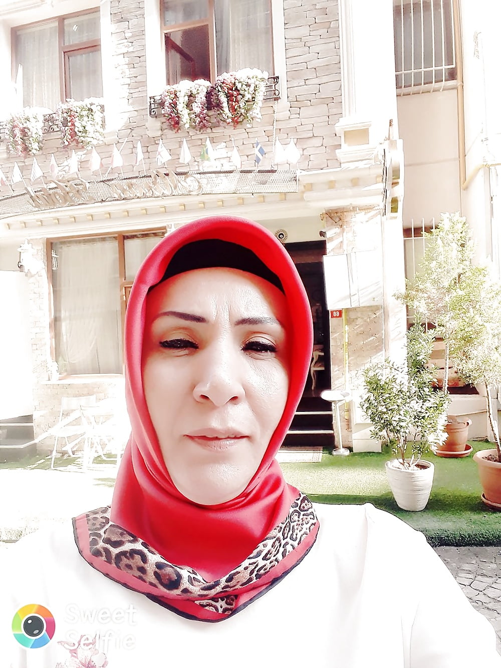 turkish turbanli hijab milf woman needs a lover (4/6)
