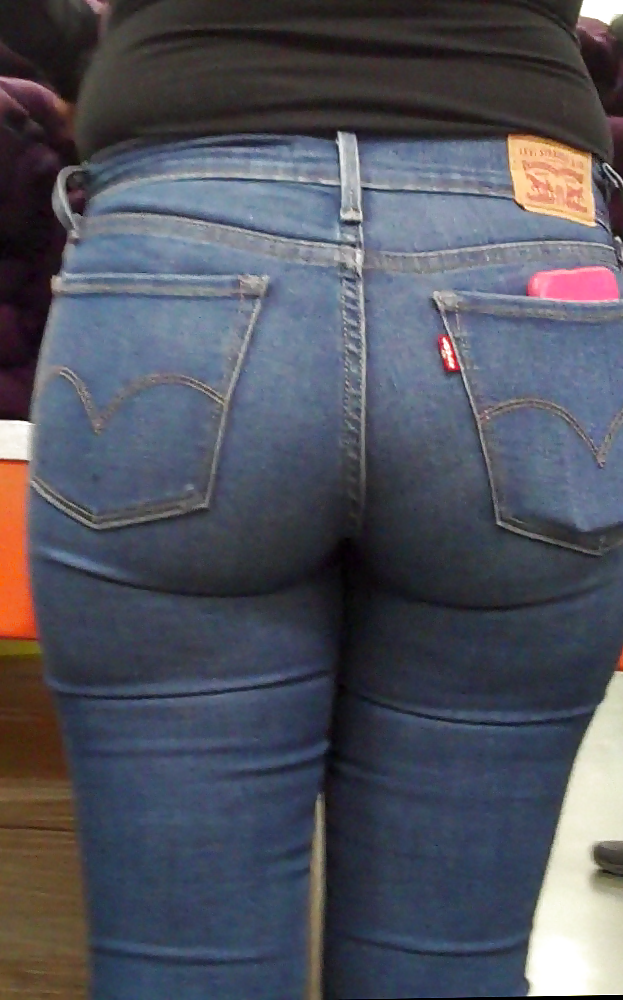 Sit on my face teen bubble butt and ass in jeans (19/33)