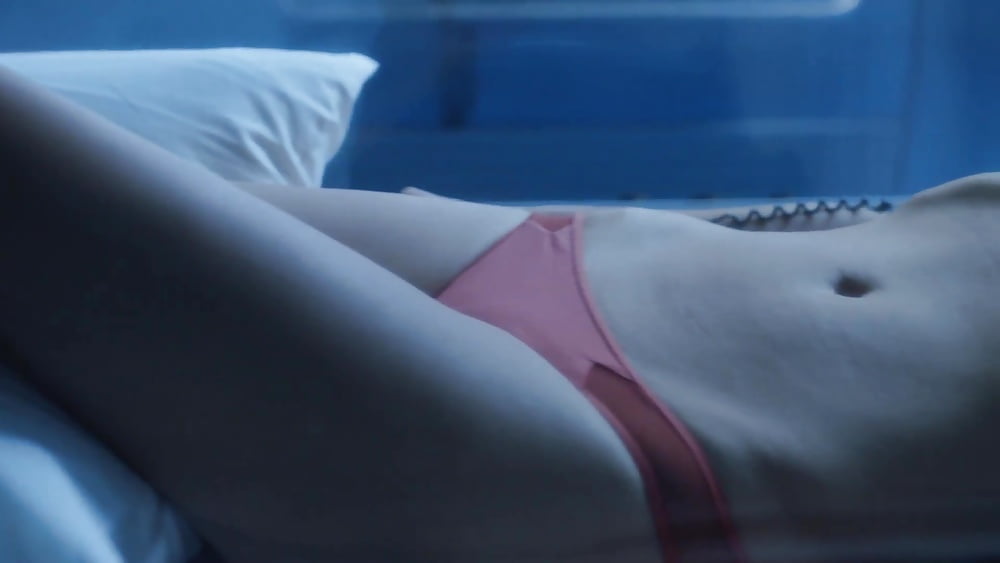Hot and sexy screenshots from movies 2 (16/28)