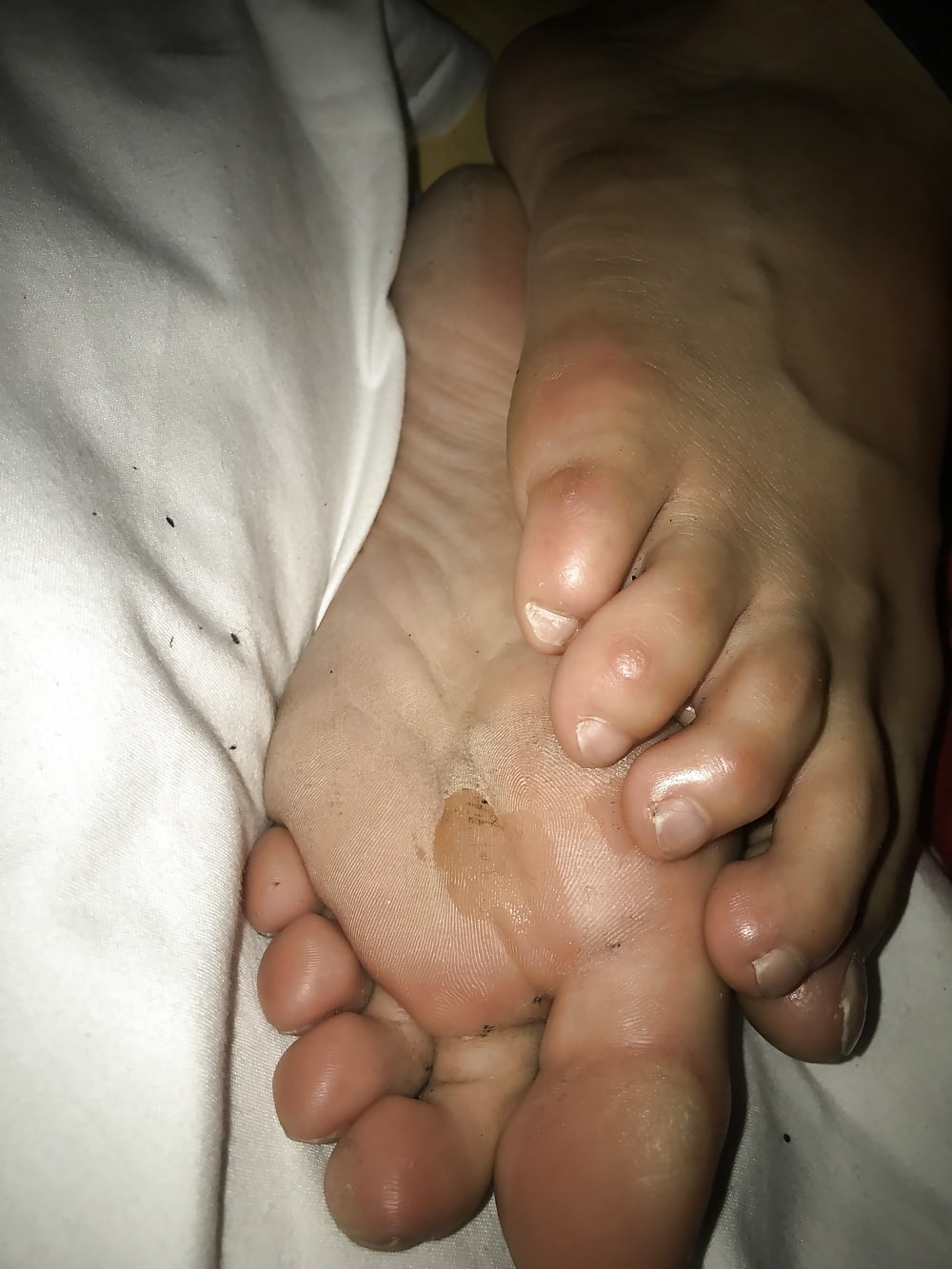 Foot love smeeeeelllls girl (11/12)