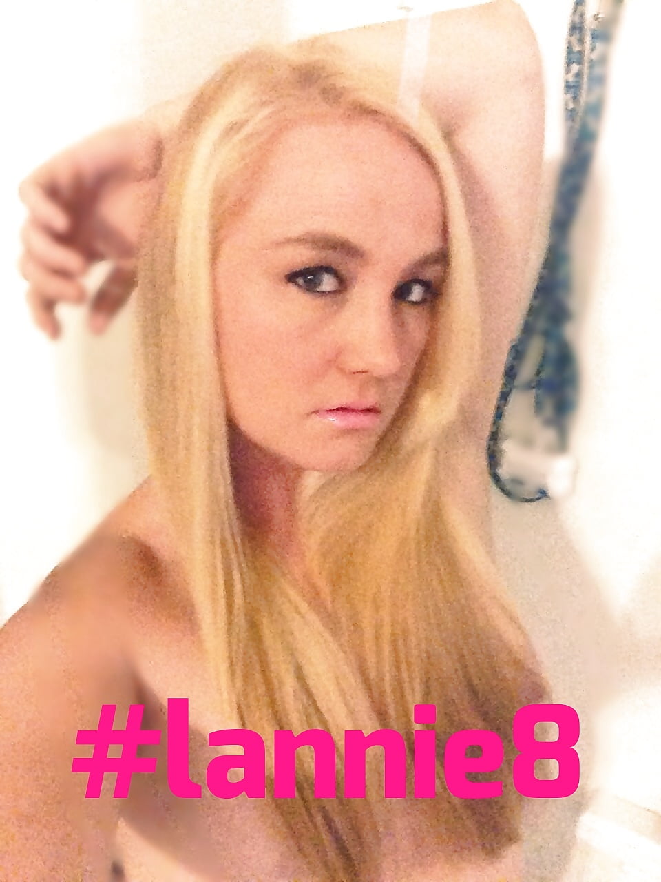 Expose Hotwife Webslut #lannie8 (1/26)
