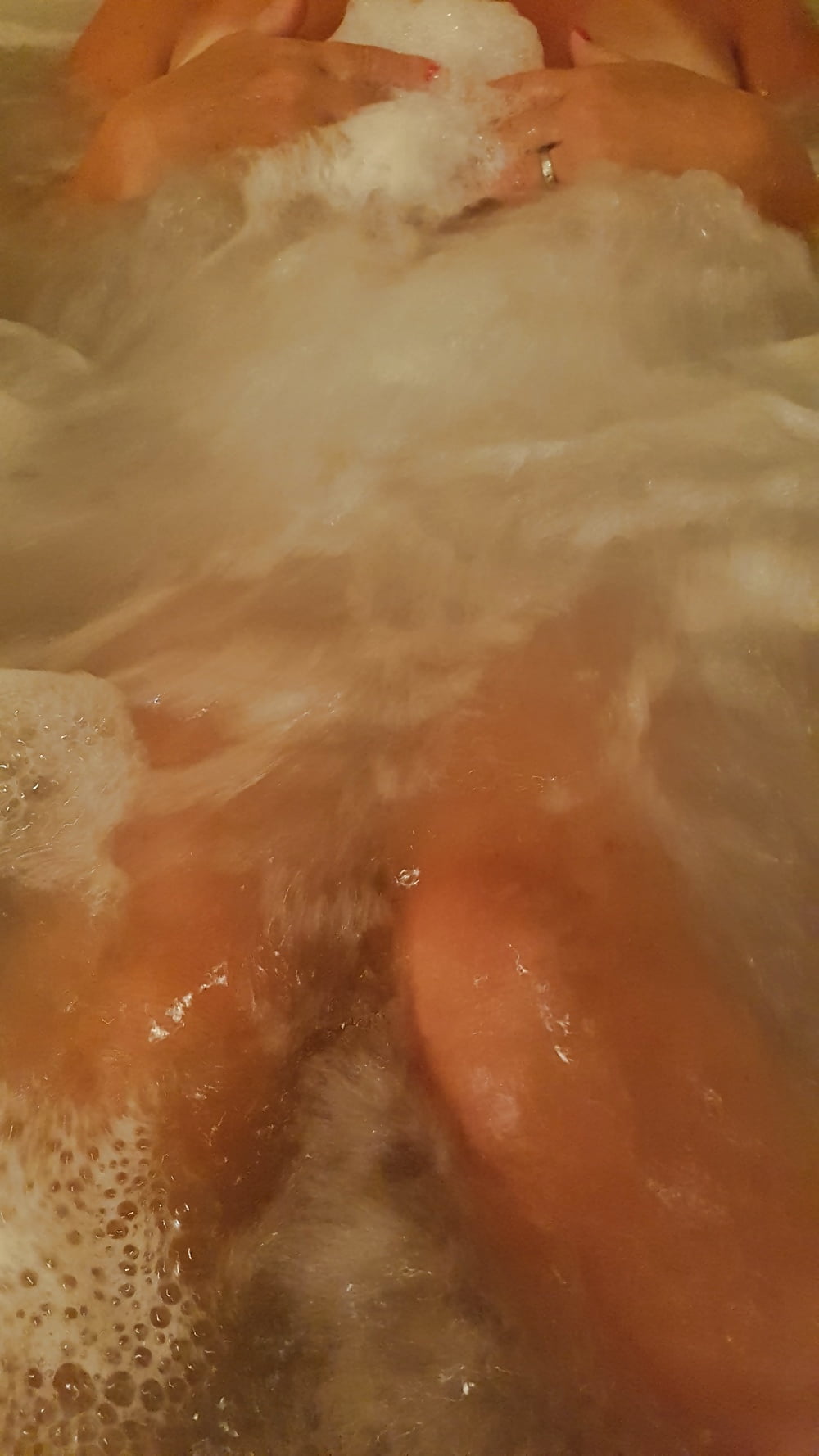 Tub tits hot 