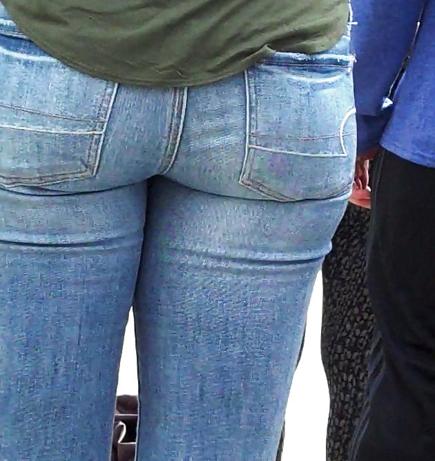 Scratch_sniff_teen_ass_in_butt_tight_jeans (11/28)