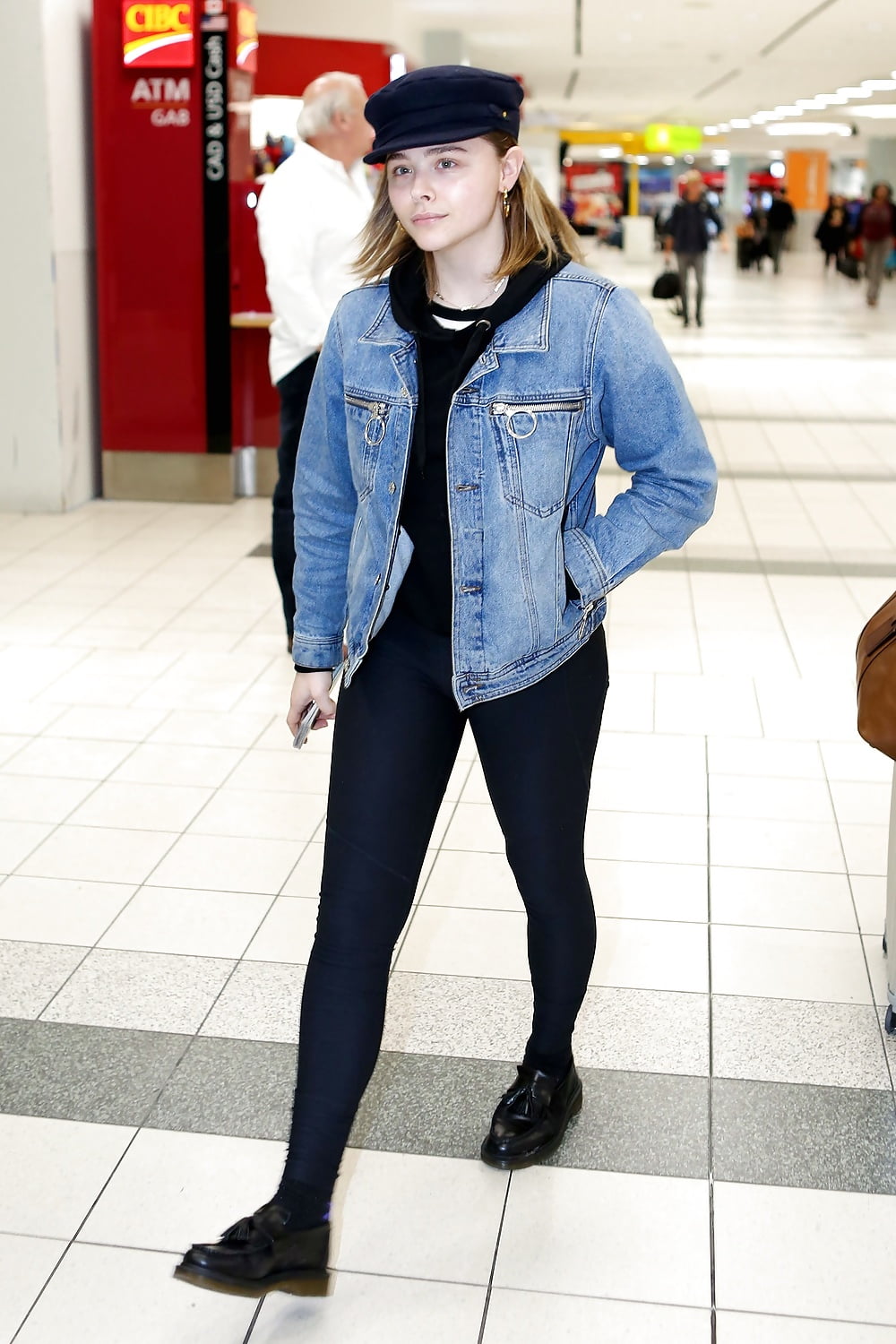 Chloe_Grace_Moretz__Toronto_Airport_10-25-17 (5/13)