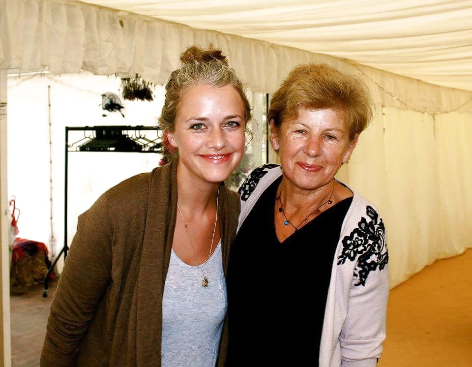 Unseen_Iona_D_Anyers_Willis_pics (15/60)