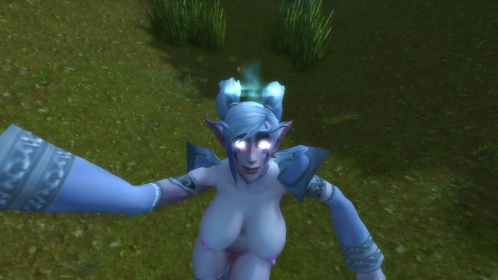 Tanrissa_the_nudist_night_elf-priest _Warcraft _Part_1 (24/54)