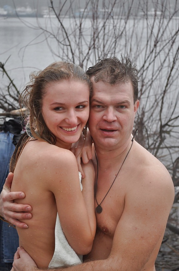 Ukrainian winter nudists  part 1 (16/98)