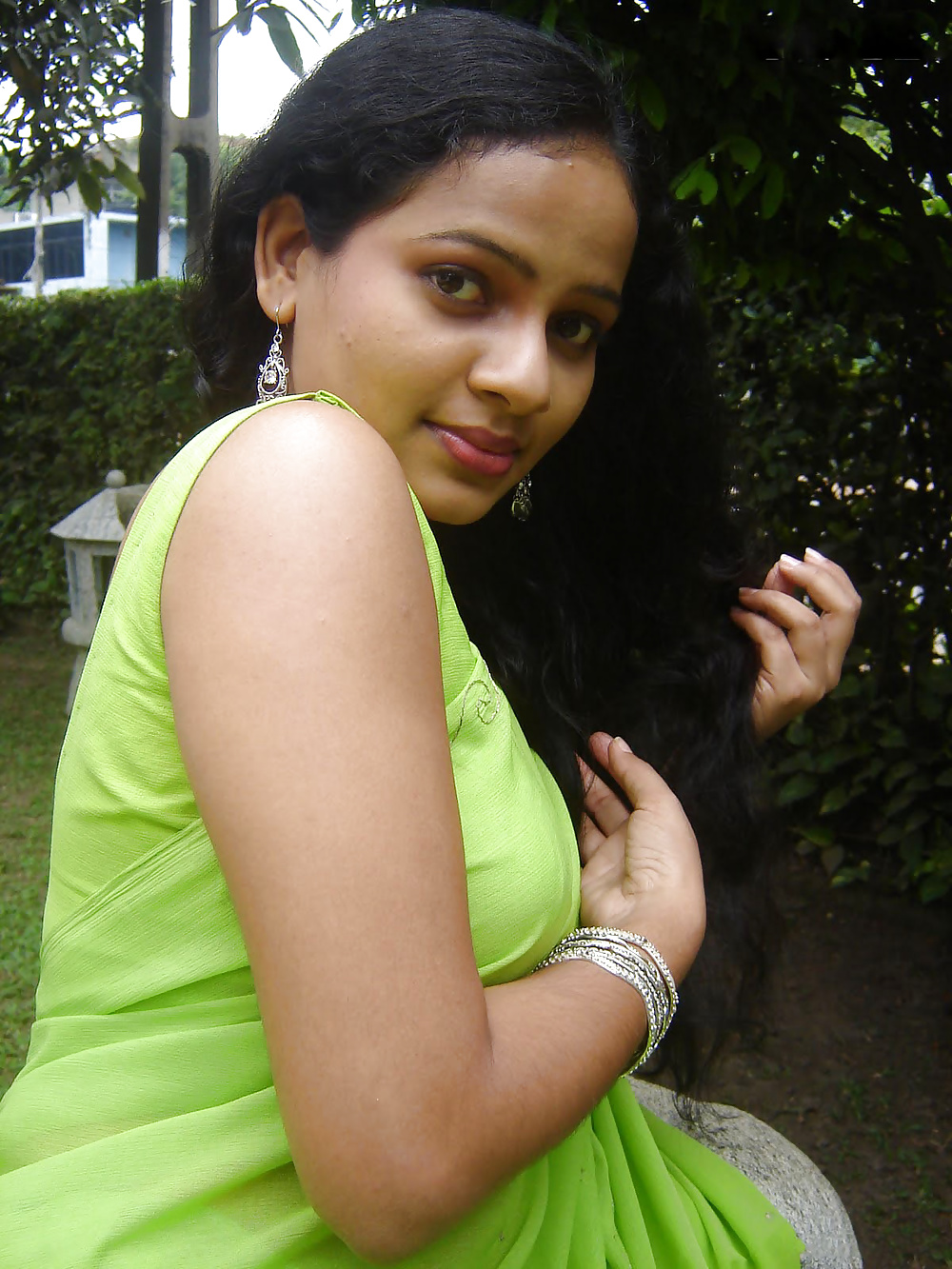 Sri Lankan sexy actress,models (Non Nude) (7/39)