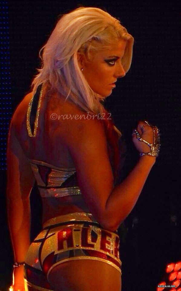 Alexa Bliss Sexy Pictures (WWE NXT) (45/61) .