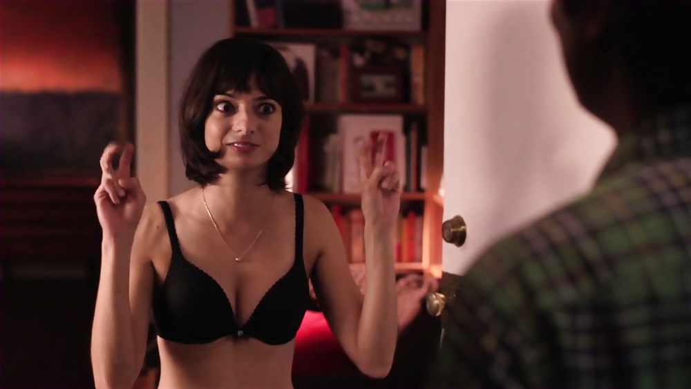 Kate micucci hot ♥ Dating online: advantages and disadvantag