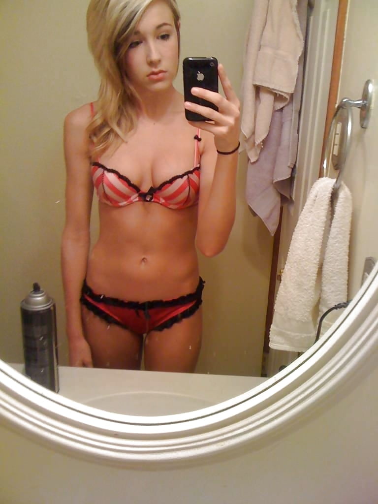Sexy amateur teen selfies 1 - Photo #3 