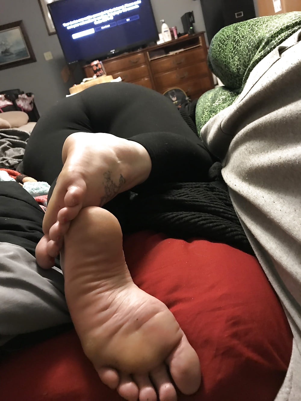 Sexy_PAWG_wife (10/24)
