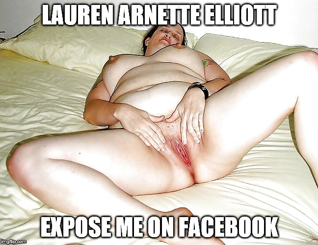 Maryland slut wife Lauren Arnette Elliott spreading my pussy (2/11)