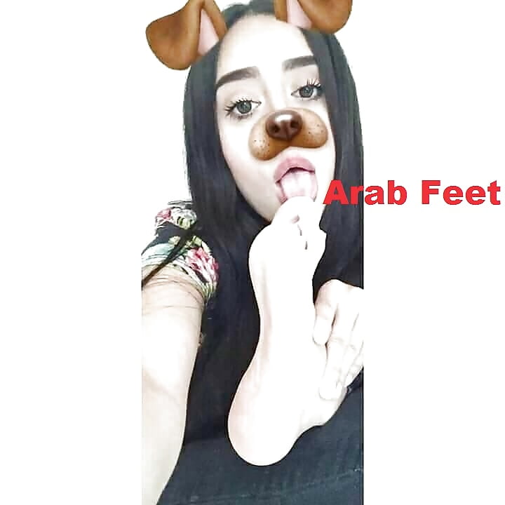 Arab_Girls_Sluts_Feet_To_Workship_Lick_Smeel_And_Fuck (7/12)