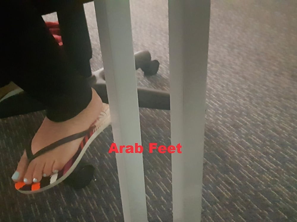  Arab Girls Sluts Feet To Workship Lick Smeel And Fuck (6/14)
