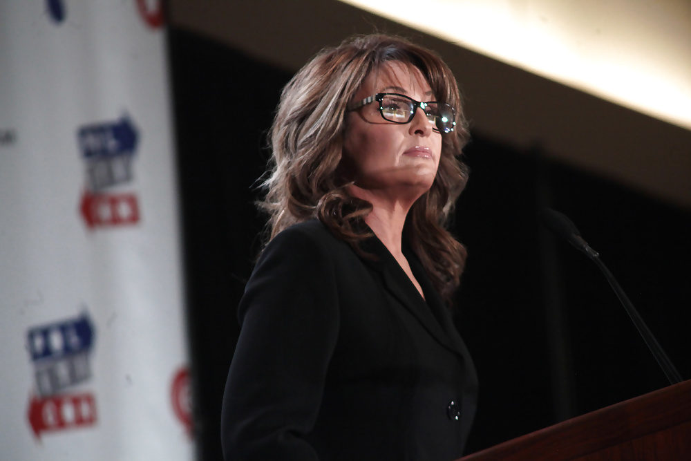 I love and adore conservative Sarah Palin - Photo #29.