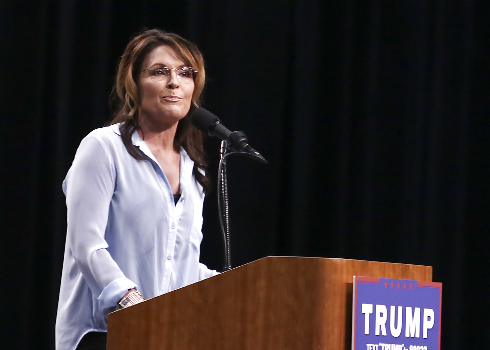 I love and adore conservative Sarah Palin - Photo #39.