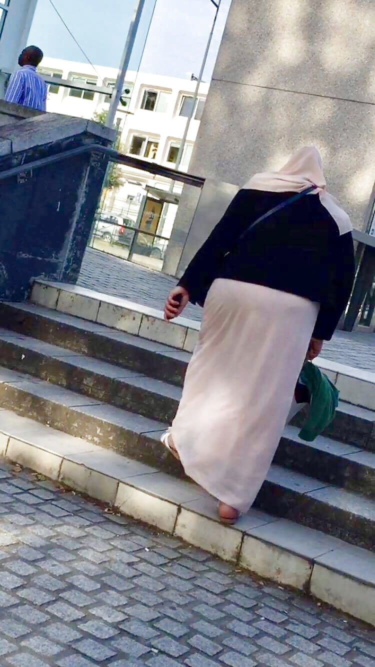 Hijab_voilee_turbanli_beurette_arabe_candid_ass (15/22)