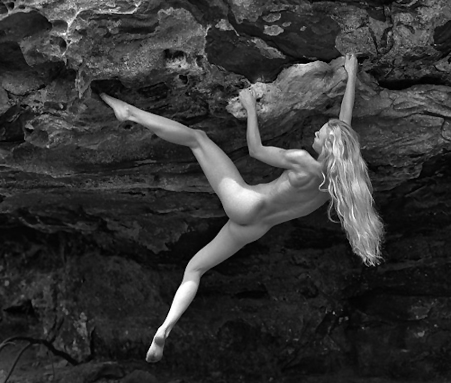 Rock nude 🌈 Голые Девки Металлистки Фото