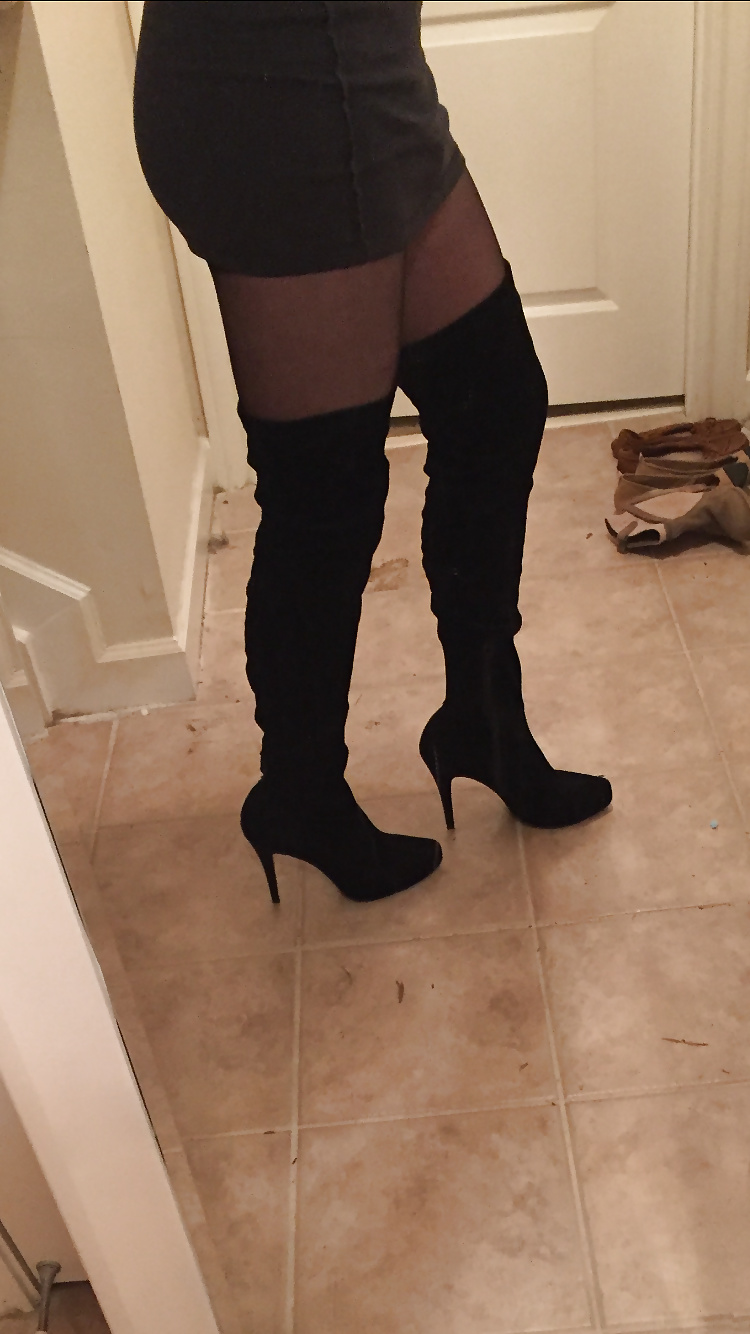 Skirt and thigh high boots (14/19)