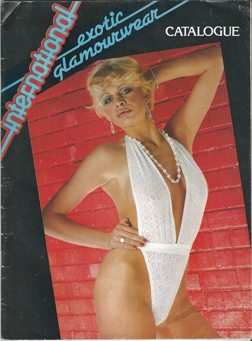 Shoparound Lingerie Catalogue 1980 (1/60)