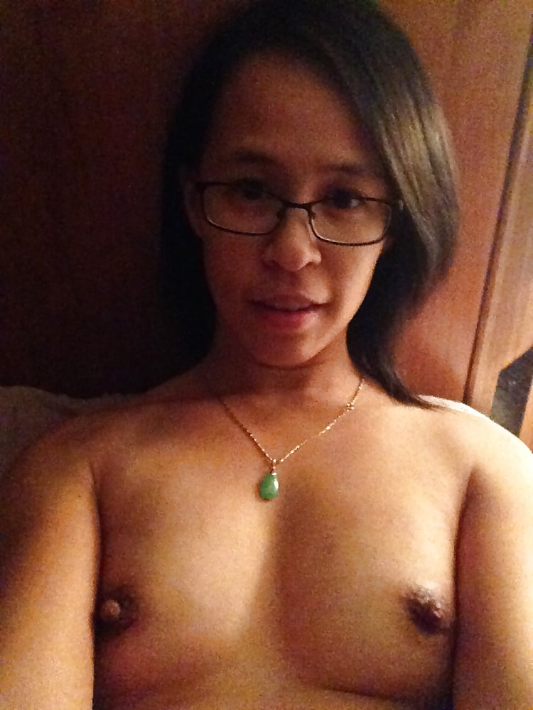 Nude_Asian_Wife (4/25)