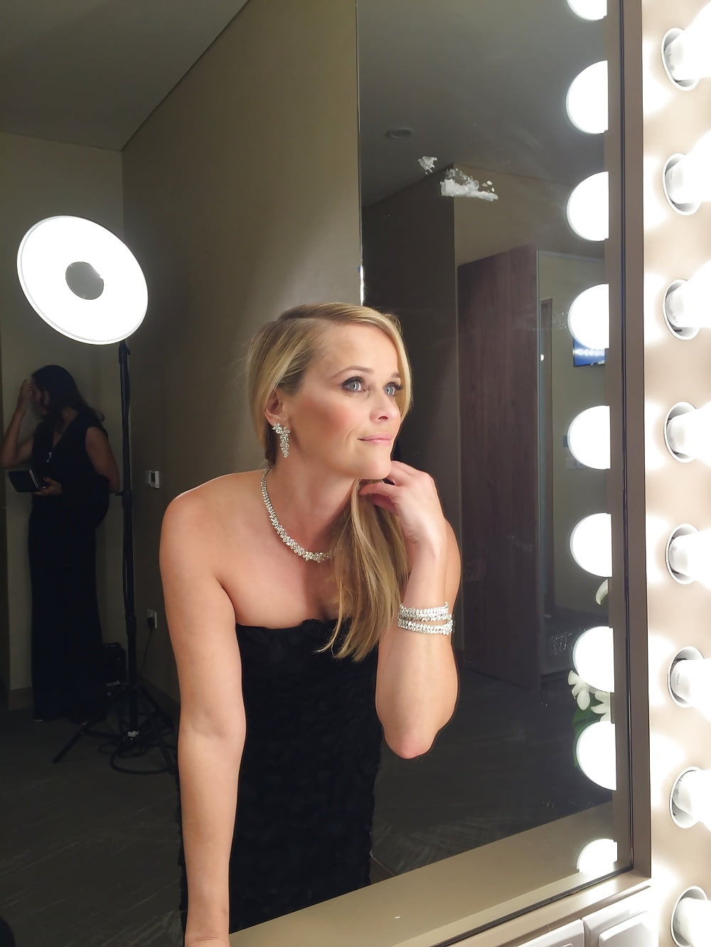 Reese Witherspoon Leaks (NN) - Photo #79.