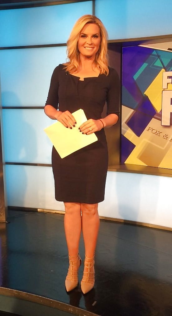 SEXY_MATURE_FOX_NEWS_REPORTER_AND_ANCHOR_JACKIE_IBANEZ (23/48)