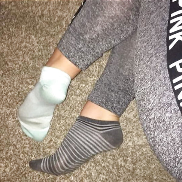 Teens girls in ankle socks 3 (5/18)