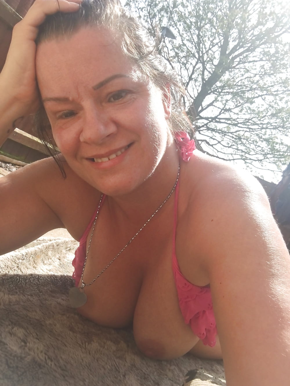 Great tits on sunny Sunday April 2018 (22/55)