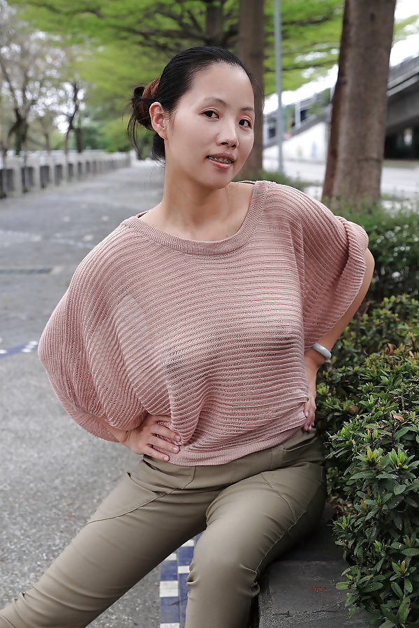 Asian braless - 🧡 Pin on Women's fashion.