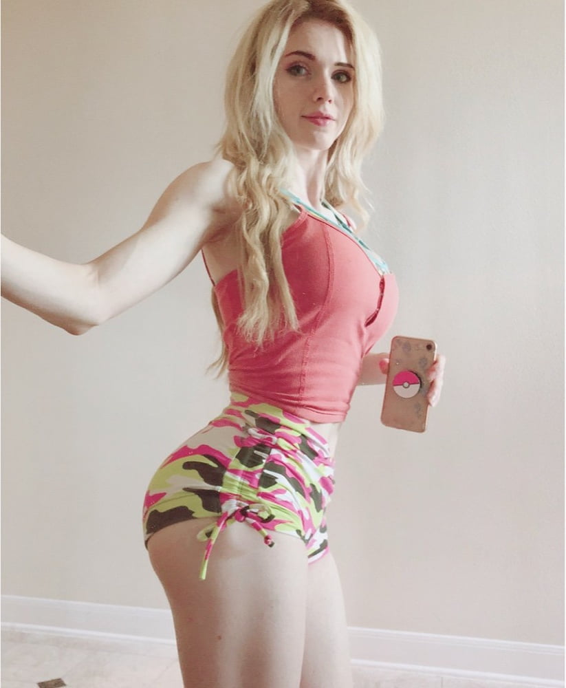 Girls from twitter - Amouranth - Photo #24.
