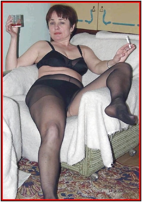 matures tights and knickers (23/51)