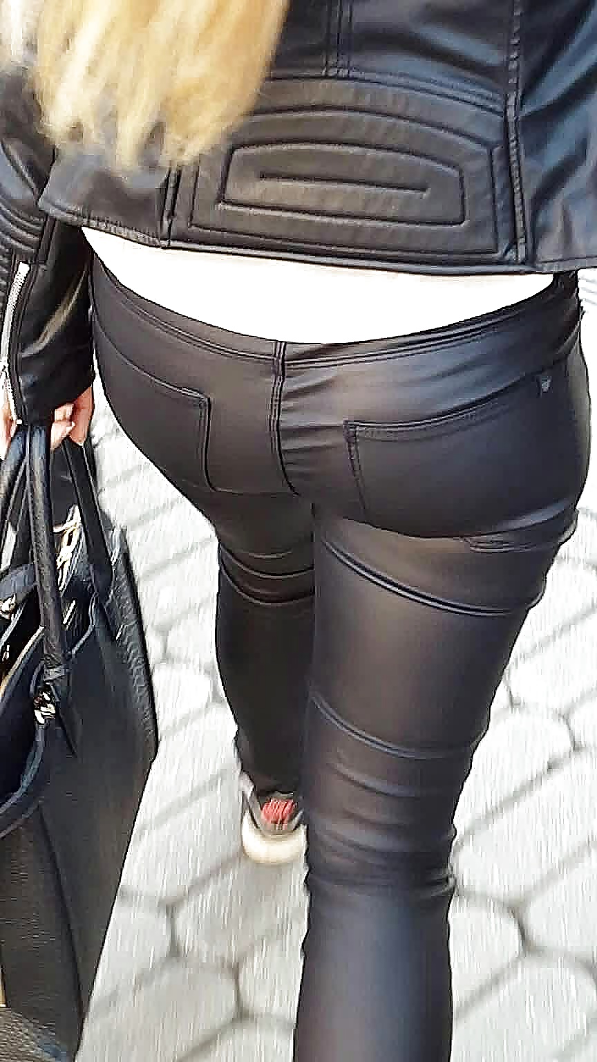 Leather legs & butts (12/15)