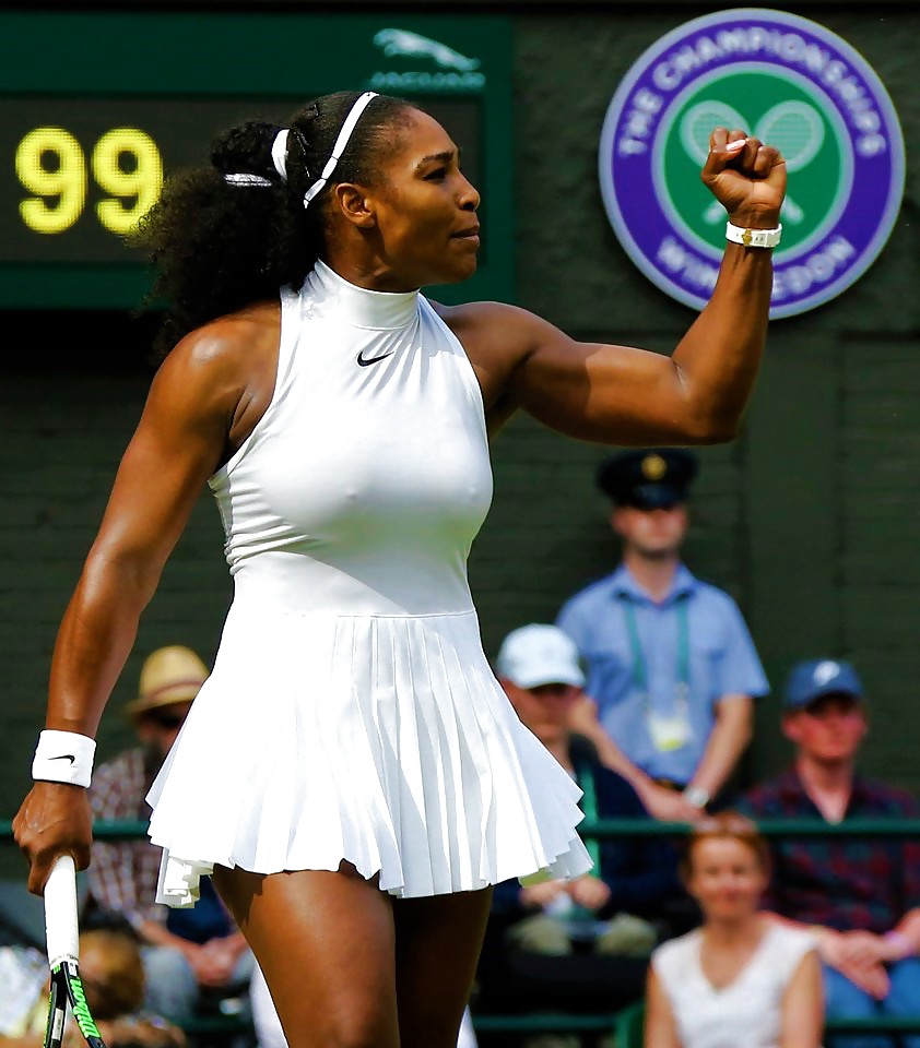 Serena Williams nipples and more (1/7) .