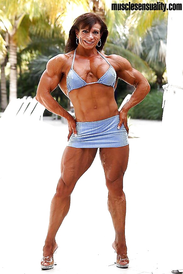 Tina Zampa - female bodybuilder - Photo #24.