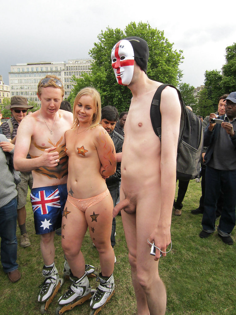 Odd and funny nude photos - Photo #9