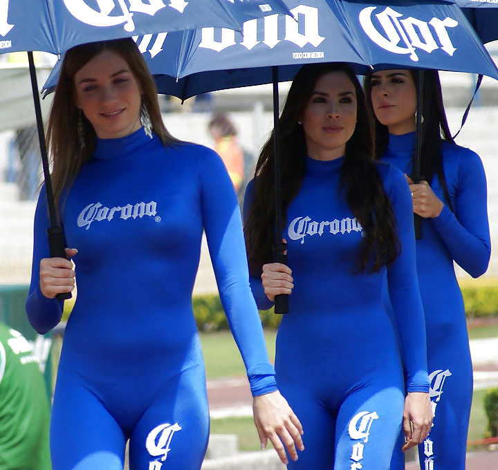 Freds Sexy South American Promo Girls 5 (4/21)